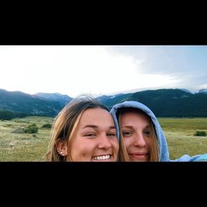 Meet your Posher, Abby